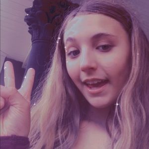 Meet your Posher, Hayleigh